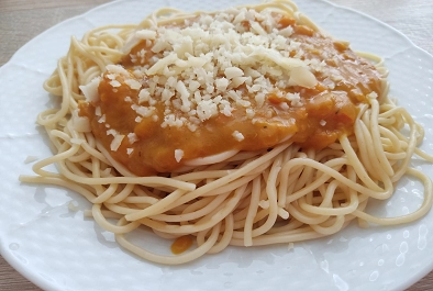 Špagety s vynikající dýňovou omáčkou
